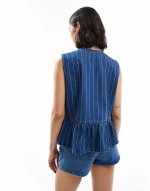 denim tie front top in blue stripe