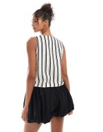 stripe tie front top in white