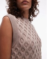 cable knit sweater vest in beige