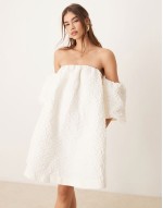 off shoulder puff sve structured jaquard mini dress in garde white