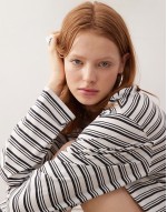 Danya striped boxy long sve t-shirt in black & white stripe