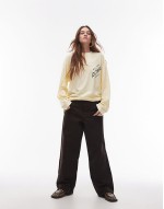 graphic Roma long sve skater top in yellow