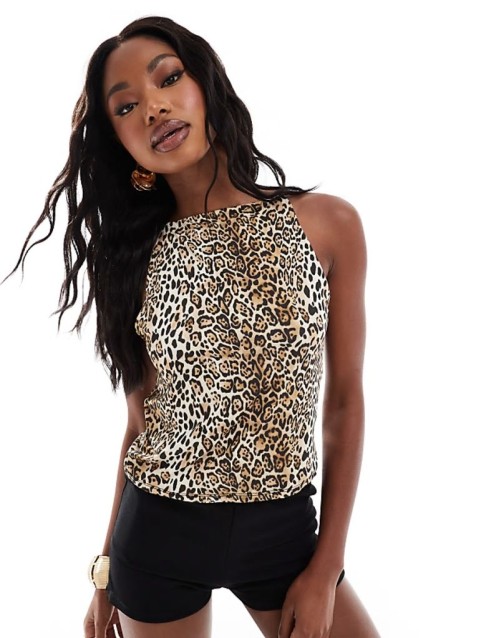 Premium slinky 90's boat neck strappy top in leopard print